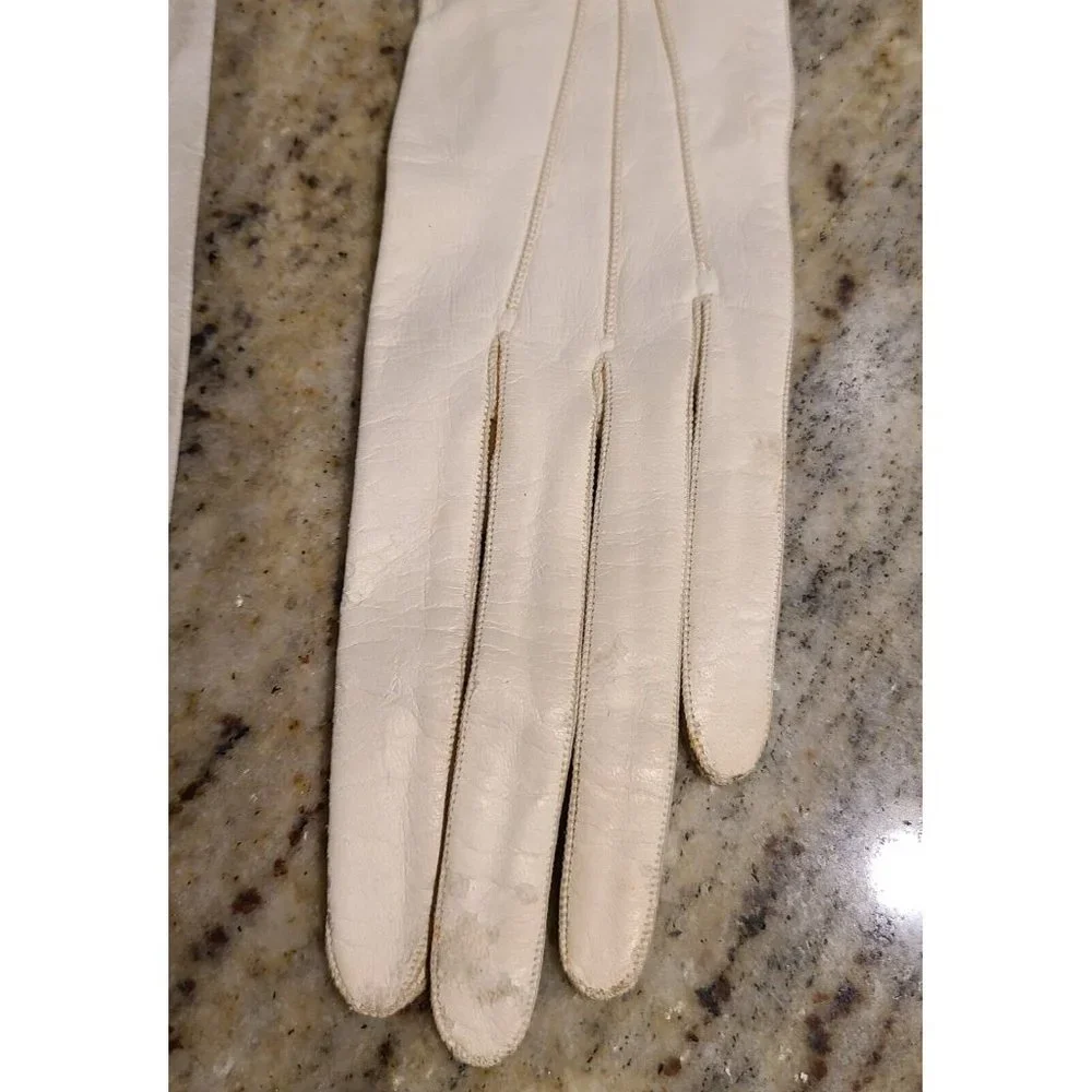 Vintage Antique? Size XS 6 Ivory 26